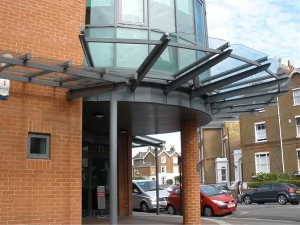 Suspended Patent Glazed Glass Canopy College Berkshire