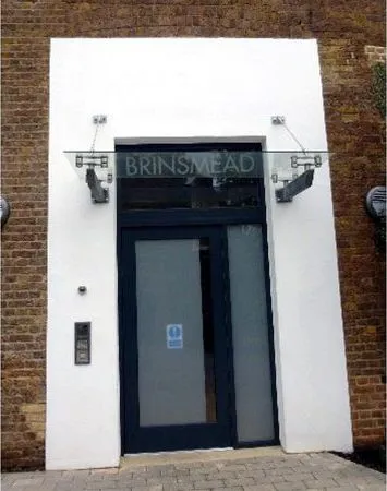 Suspended Laminate Glass Canopy Office Development Brinsmead