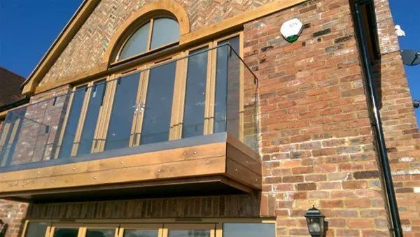 Balcony Example